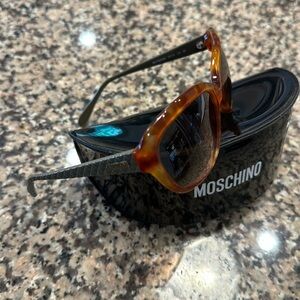 Worn once .. excellent condition beautiful glasses